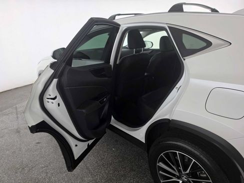 Certified 2025 Lexus NX 250 FWD w/ Premium Package image 15