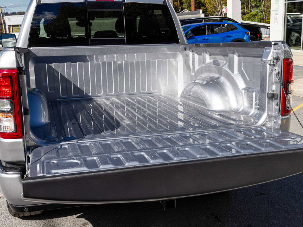 Used 2023 RAM 1500 Big Horn AWD/4WD image 33
