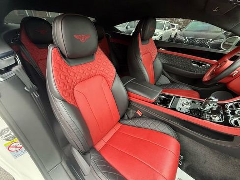 Used 2021 Bentley Continental GT image 24
