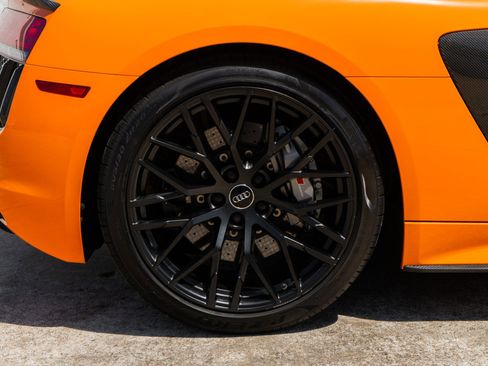 Used 2018 Audi R8 V10 plus image 34