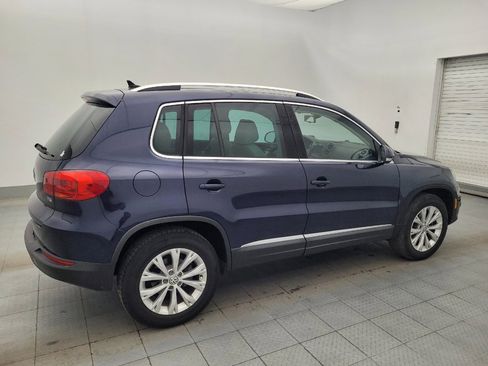Used 2016 Volkswagen Tiguan SE image 10
