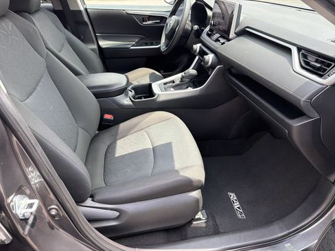 Certified 2024 Toyota RAV4 XLE FWD image 24