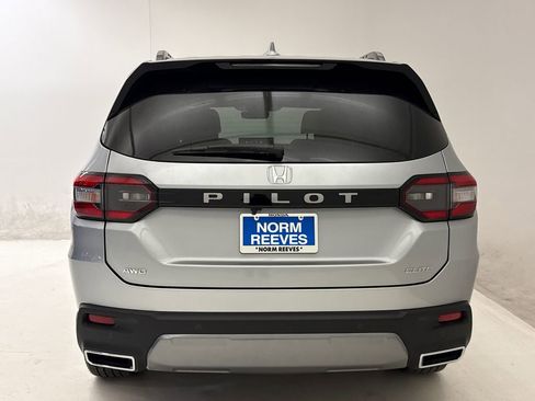 New 2026 Honda Pilot Elite image 8