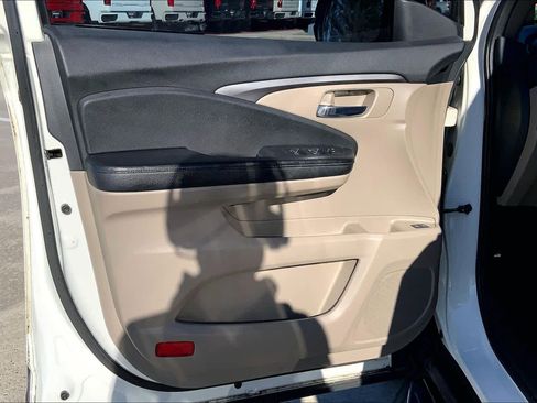 Used 2016 Honda Pilot EX-L image 21