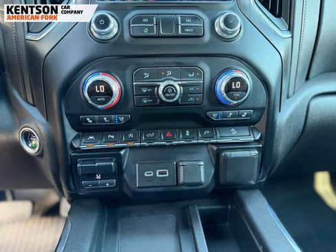 Used 2020 GMC Sierra 1500 AT4 w/ AT4 Premium Package AWD/4WD image 23