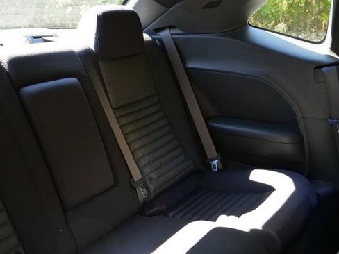 Used 2014 Dodge Challenger R/T w/ Blacktop Package image 32