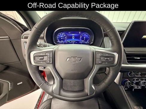 Used 2024 Chevrolet Suburban Z71 w/ Off-Road Capability Package image 10