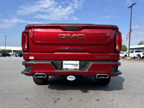 Used 2022 GMC Sierra 1500 Denali w/ Denali Reserve Package AWD/4WD image 9