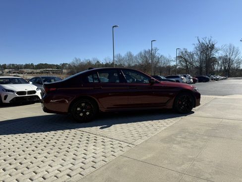 Certified 2023 BMW 530e w/ M Sport Package image 7