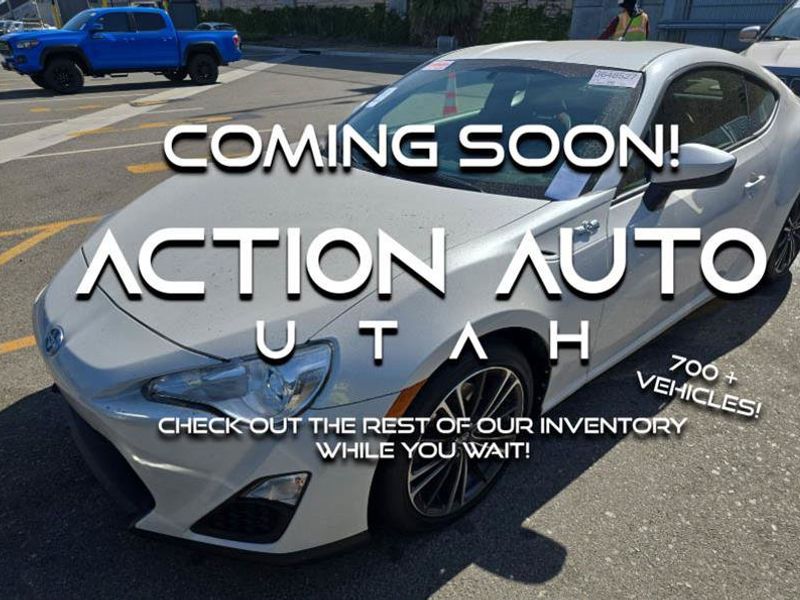 Used 2013 Scion FR-S image 1