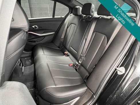 Used 2025 BMW 330i Sedan w/ M Sport Package RWD image 19