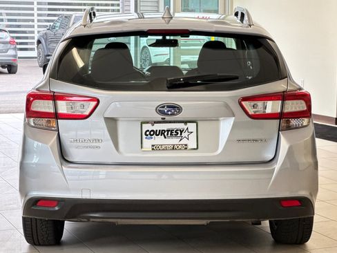Used 2018 Subaru Impreza 2.0i Premium w/ Eyesight & BSD & Rcta AWD/4WD image 5