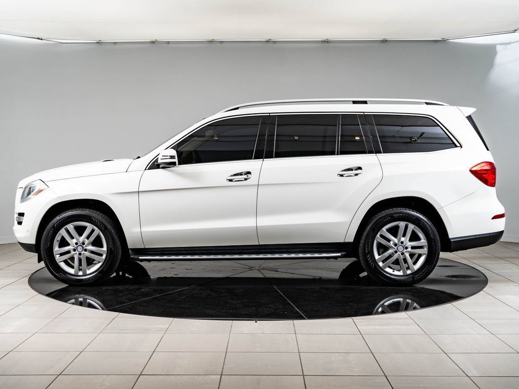 Used 2016 Mercedes-Benz GL 450 4MATIC image 5