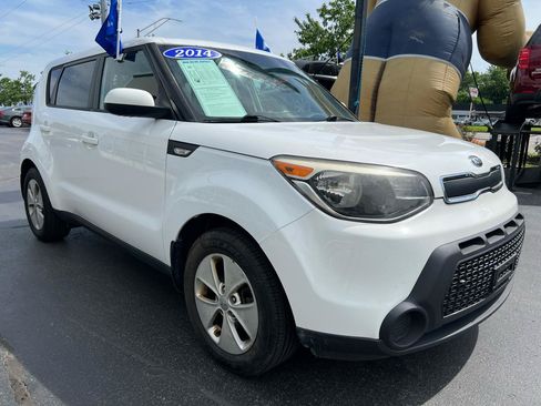 Used 2014 Kia Soul FWD image 8