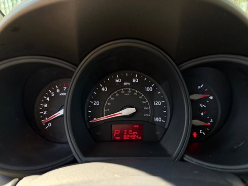 Used 2014 Kia Rio EX w/ Convenience Package image 18