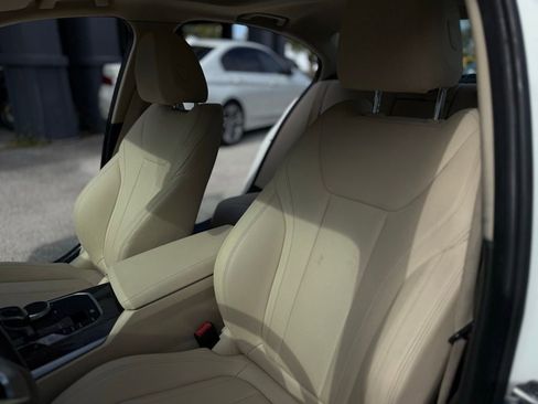 Used 2019 BMW 330i Sedan image 29