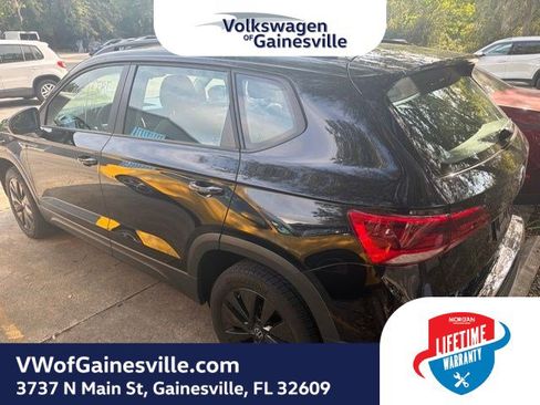Used 2023 Volkswagen Taos S FWD image 5