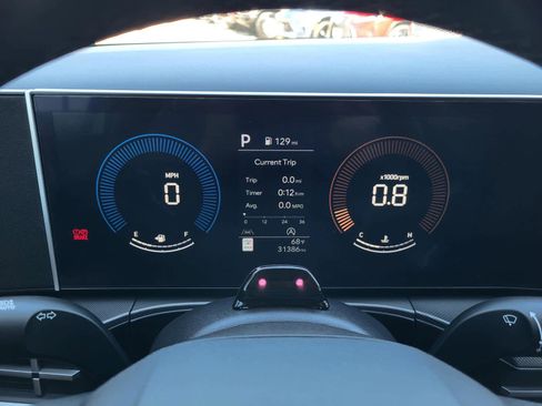 Used 2024 Hyundai Santa Fe XRT image 25