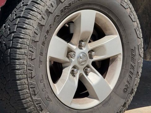Used 2019 RAM 1500 Tradesman w/ Chrome Plus Package RWD image 10