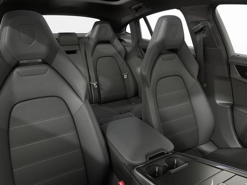 New 2026 Porsche Panamera 4 image 5