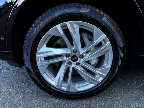 Used 2022 Audi Q7 3.0T Premium Plus AWD/4WD image 16