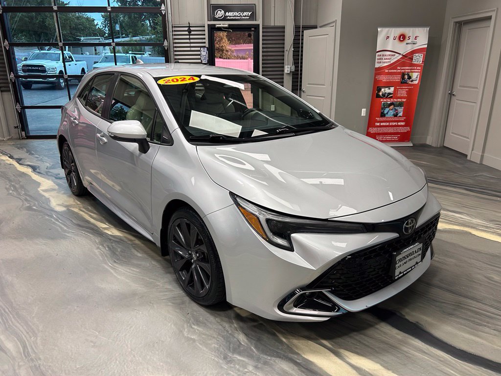 Used 2024 Toyota Corolla XSE FWD image 1