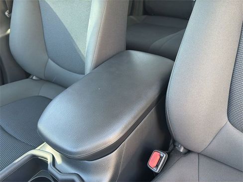 Used 2024 Toyota RAV4 LE image 21