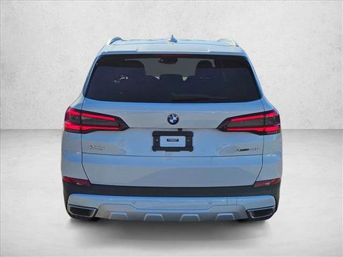 Certified 2023 BMW X5 xDrive40i w/ Parking Assistance Package image 7