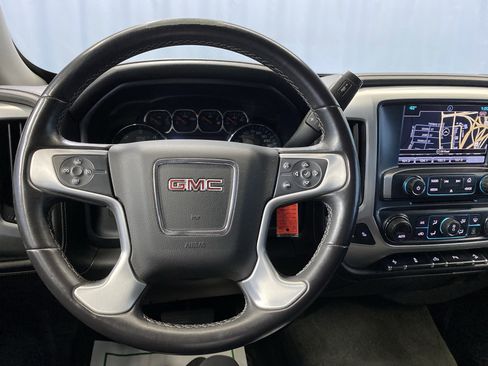 Used 2017 GMC Sierra 1500 SLE w/ SLE Value Package image 17