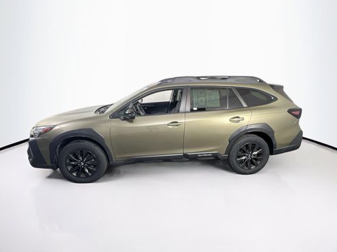 Used 2023 Subaru Outback Onyx Edition image 8
