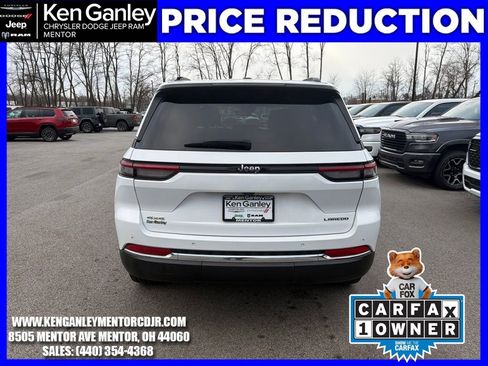 Used 2023 Jeep Grand Cherokee Laredo w/ Luxury Tech Group I image 8