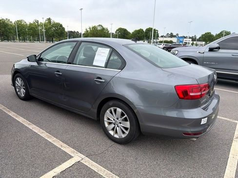 Used 2015 Volkswagen Jetta SE FWD image 20