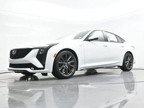 Used 2025 Cadillac CT5 V RWD image 47