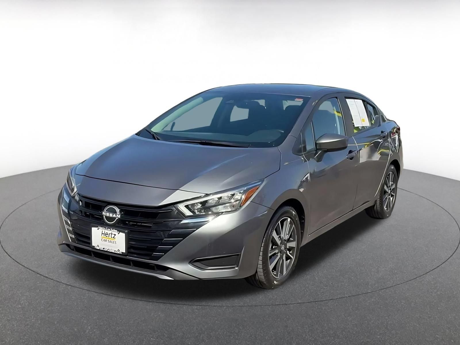 Used 2025 Nissan Versa SV FWD image 6