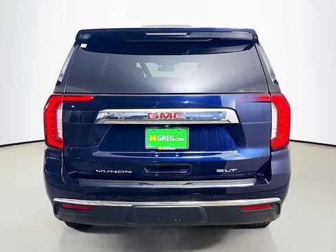 Used 2024 GMC Yukon SLT w/ SLT Luxury Package RWD image 8