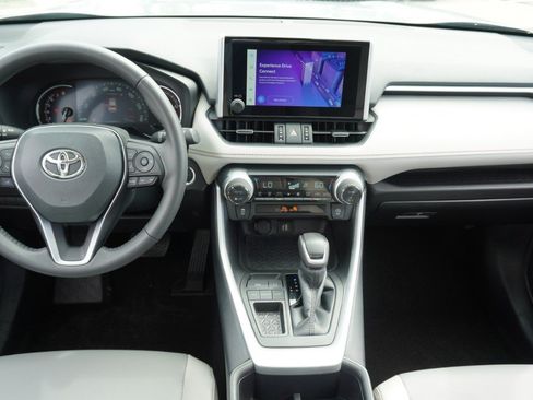 Used 2024 Toyota RAV4 XLE Premium FWD image 29