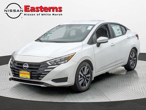 New 2025 Nissan Versa SV image 1