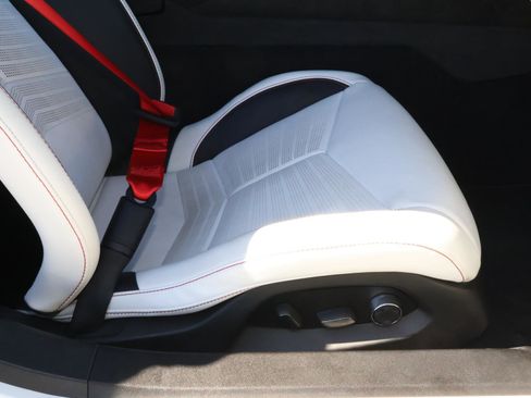 Used 2023 Chevrolet Corvette Stingray Premium Conv image 21