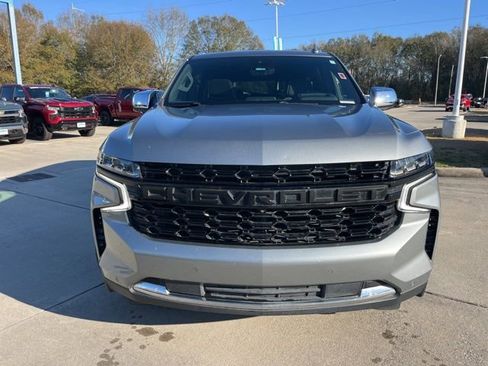 Used 2023 Chevrolet Tahoe Premier w/ Premium Package 2 AWD/4WD image 12