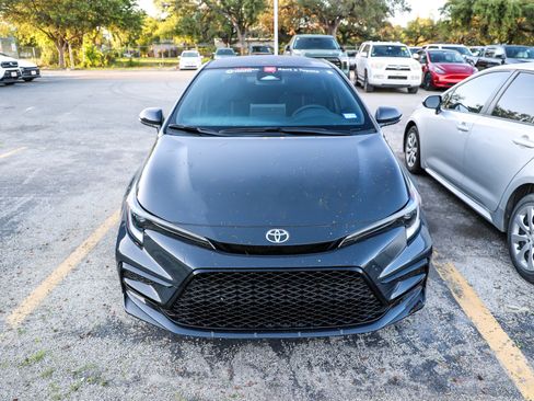 Certified 2026 Toyota Corolla SE w/ SE Premium Package FWD image 5