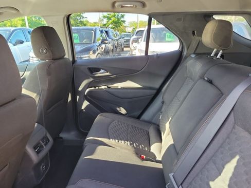 Used 2021 Chevrolet Equinox LT AWD/4WD image 14