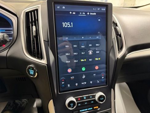 Used 2022 Ford Edge SEL w/ Convenience Package AWD/4WD image 30