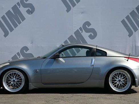 Used 2006 Nissan 350Z Enthusiast w/ (N93) Cargo Convenience Pkg RWD image 6