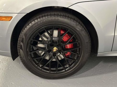 Used 2021 Porsche Macan GTS AWD/4WD image 8