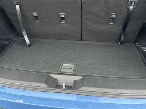 Used 2025 Honda Pilot TrailSport image 15