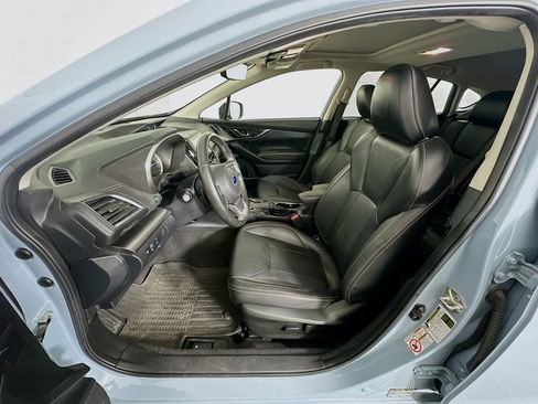 Used 2019 Subaru Crosstrek 2.0i Limited w/ Moonroof Package w/Navigation AWD/4WD image 13