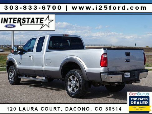 Used 2011 Ford F250 Lariat w/ Chrome Pkg image 3
