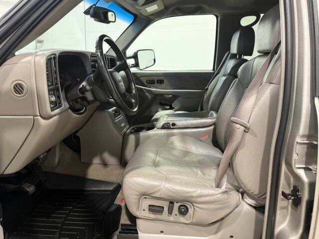 Used 2002 GMC Sierra 2500 SLE AWD/4WD image 14