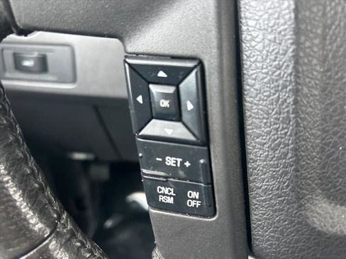 Used 2012 Ford F150 XLT w/ XLT Chrome Pkg image 23