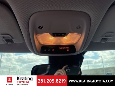 Used 2023 Chevrolet TrailBlazer LT image 23